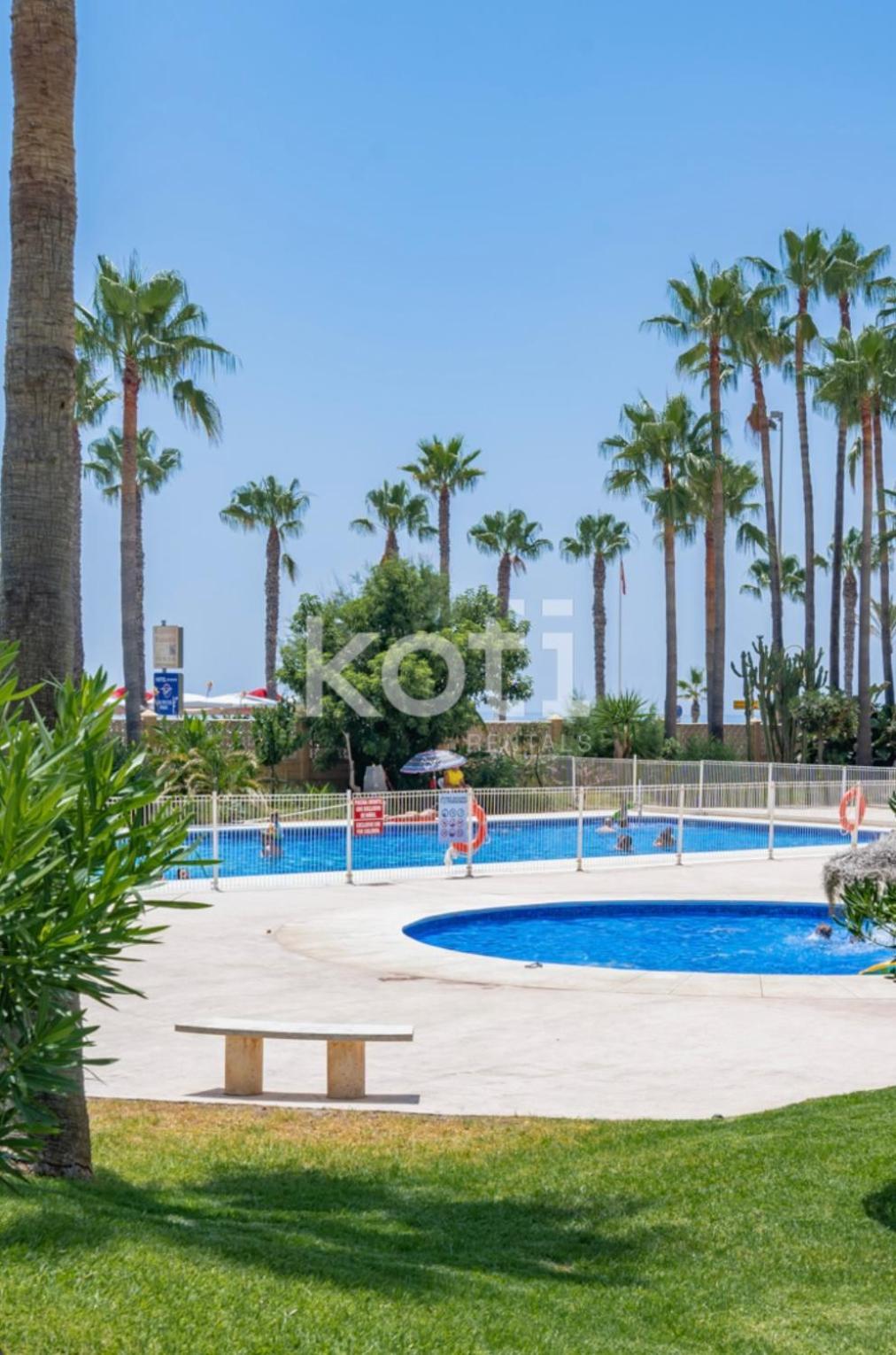 Estudio En Primerisima Linea Apartment Benalmadena Exterior photo