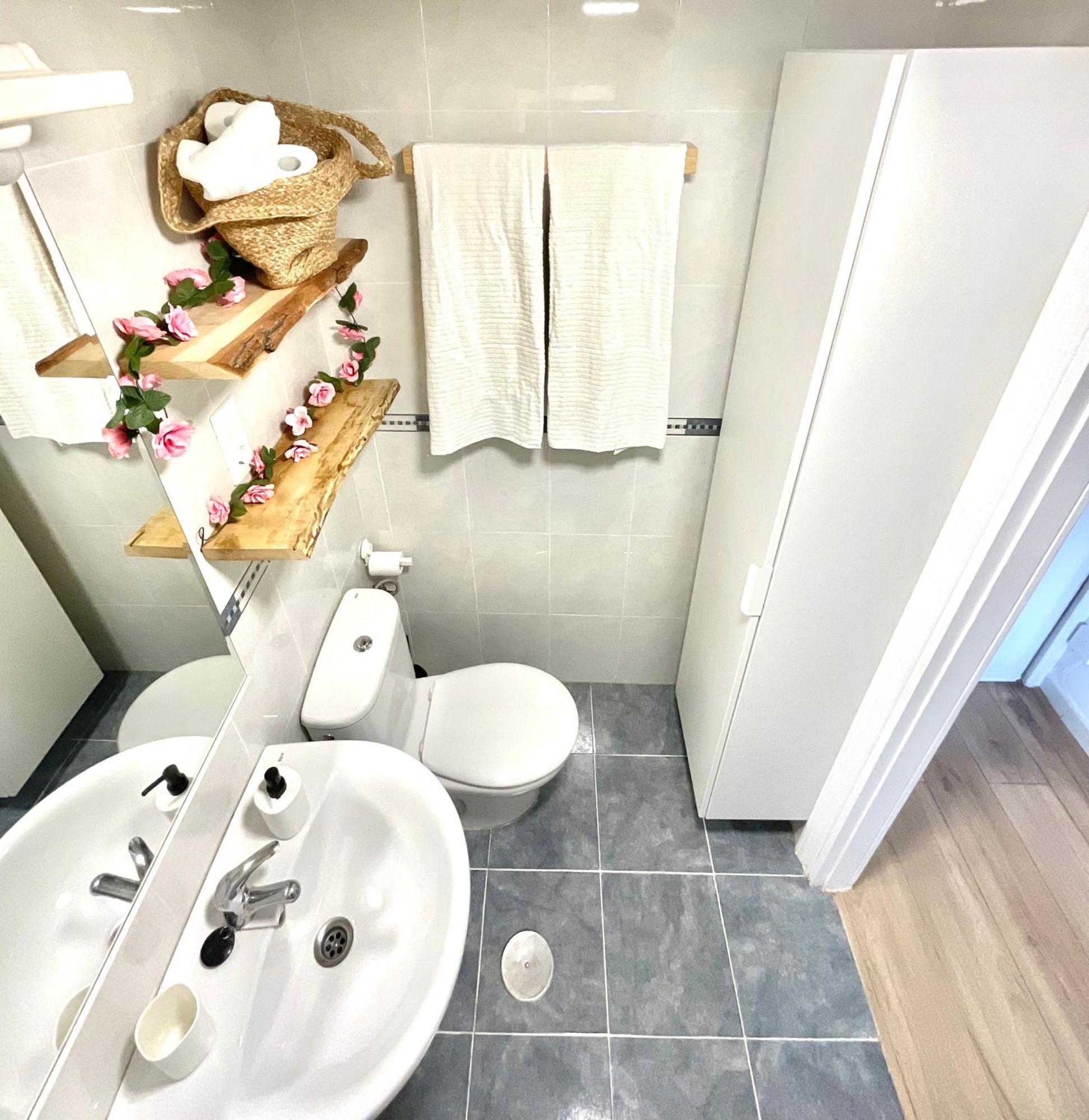 Estudio En Primerisima Linea Apartment Benalmadena Exterior photo